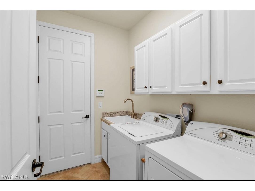2930 Aviamar Circle Naples FL 34114 226012475 image22