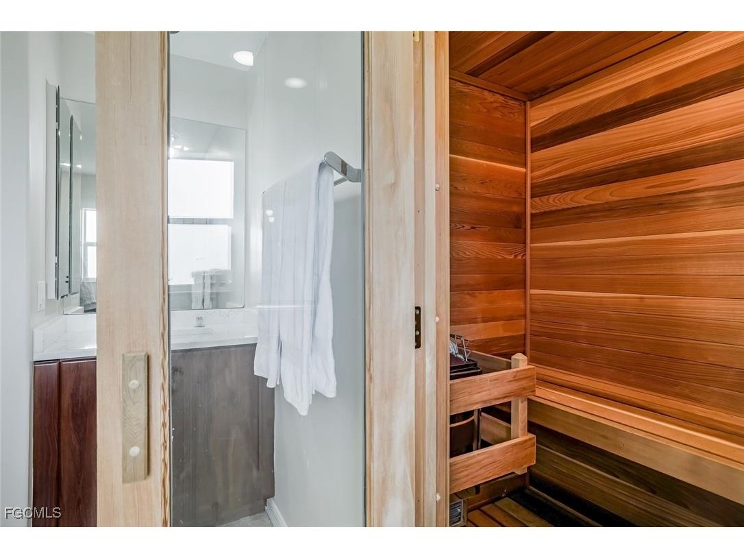 2931 NW 18th Terrace Cape Coral FL 33993 2025022511 image21