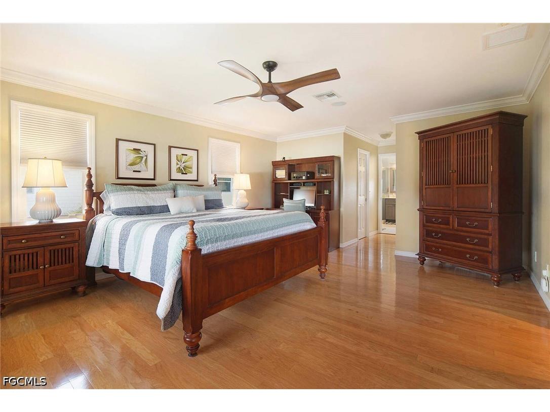 2932 Buttonwood Key Court Saint James City FL 33956 2026015213 image16