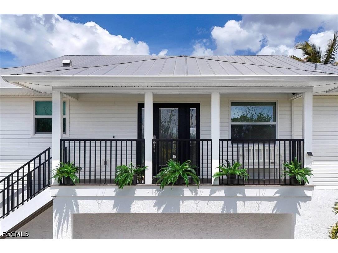 2932 Buttonwood Key Court Saint James City FL 33956 2026015213 image2