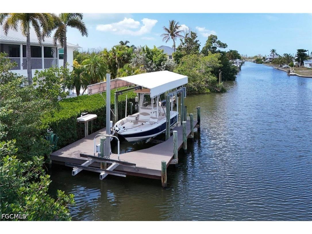 2932 Buttonwood Key Court Saint James City FL 33956 2026015213 image30