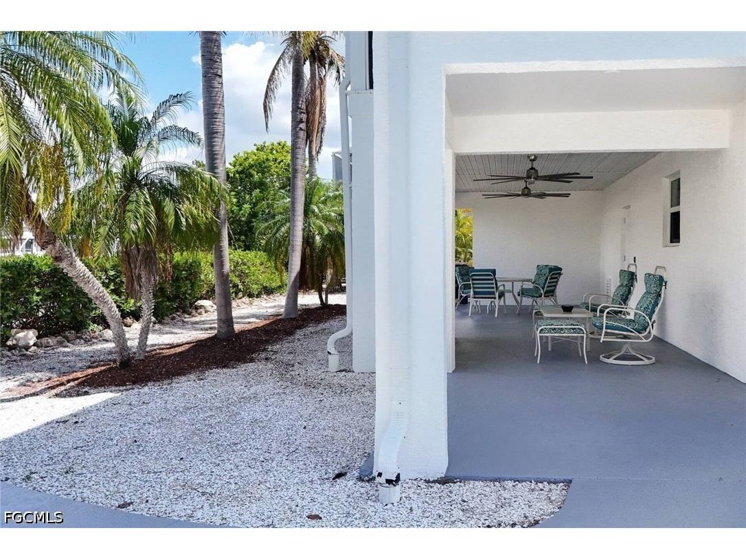 2932 Buttonwood Key Court Saint James City FL 33956 2026015213 image6