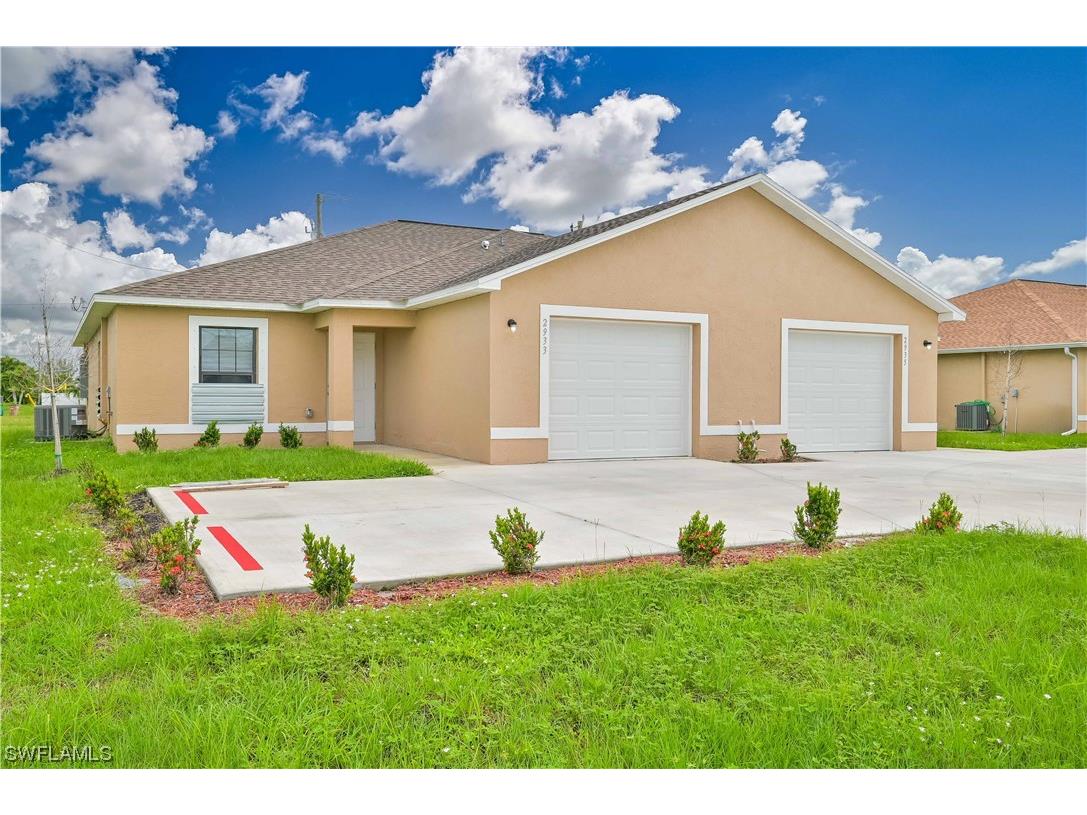 2933 Skyline Boulevard Cape Coral FL 33914 223083089 image1