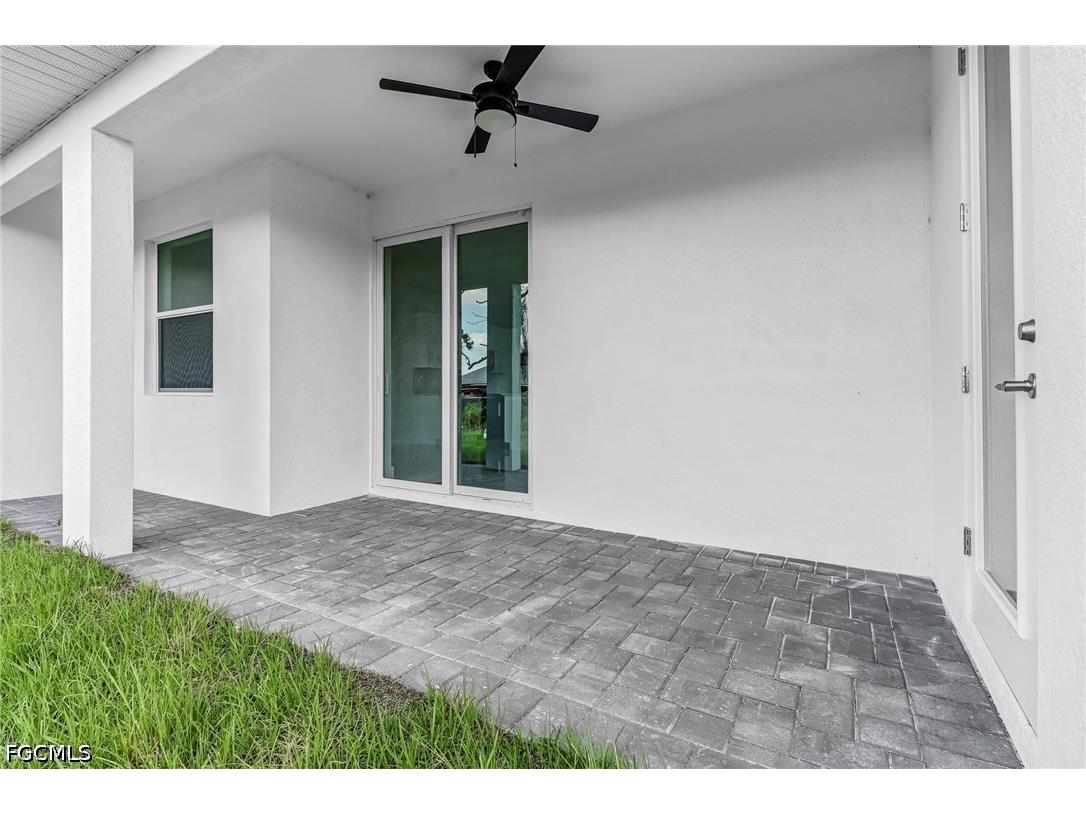 2933 Van Buren Parkway Cape Coral FL 33993 2026029367 image15