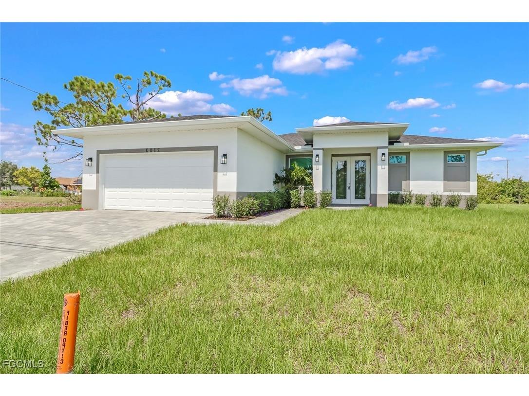 2933 Van Buren Parkway Cape Coral FL 33993 225052393 image1
