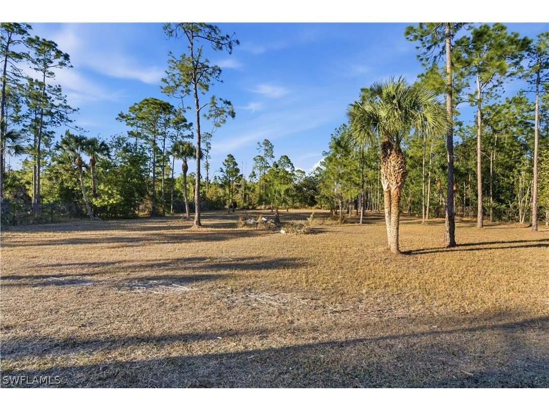 2935 2nd Avenue NE Naples FL 34120 226006358 image40