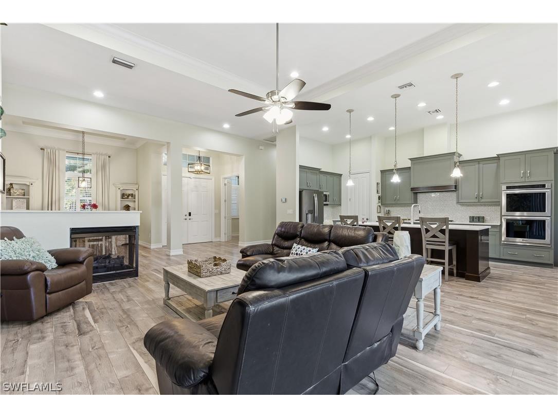 2935 2nd Avenue NE Naples FL 34120 226006358 image7