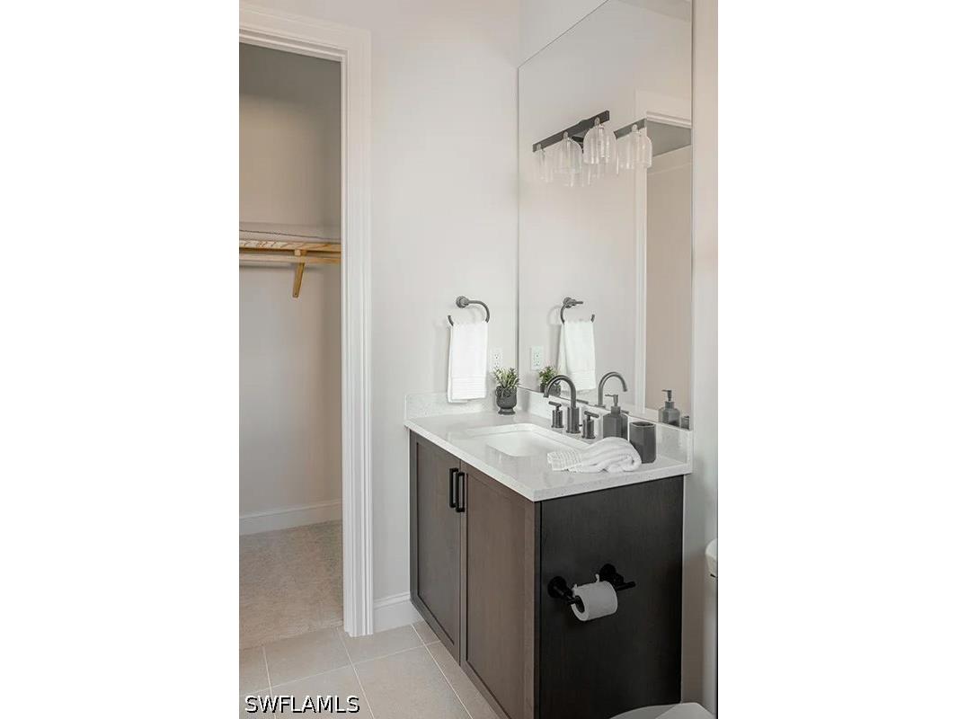 2935 Coco Lakes Drive Naples FL 34105 226018170 image22