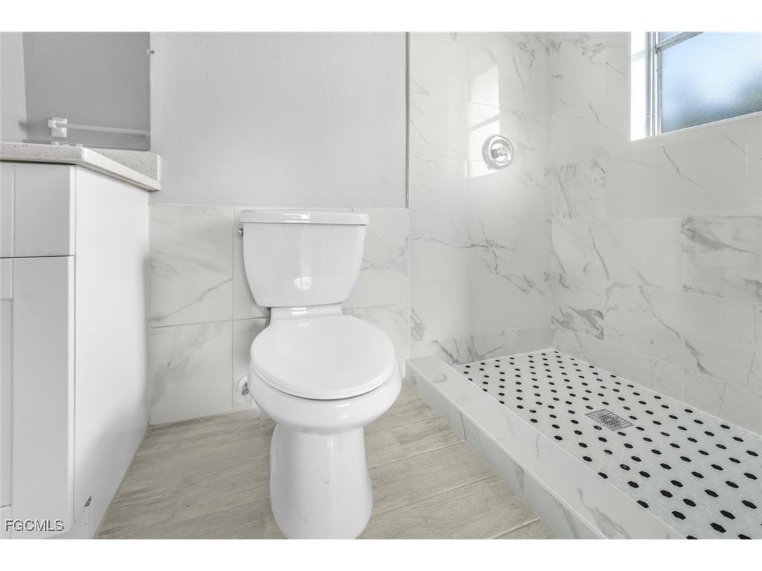 2935 SE 15th Place #2 Cape Coral FL 33904 2025025463 image15