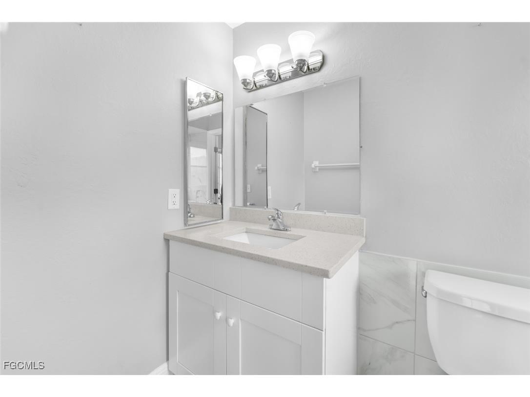 2935 SE 15th Place #2 Cape Coral FL 33904 2025025463 image19