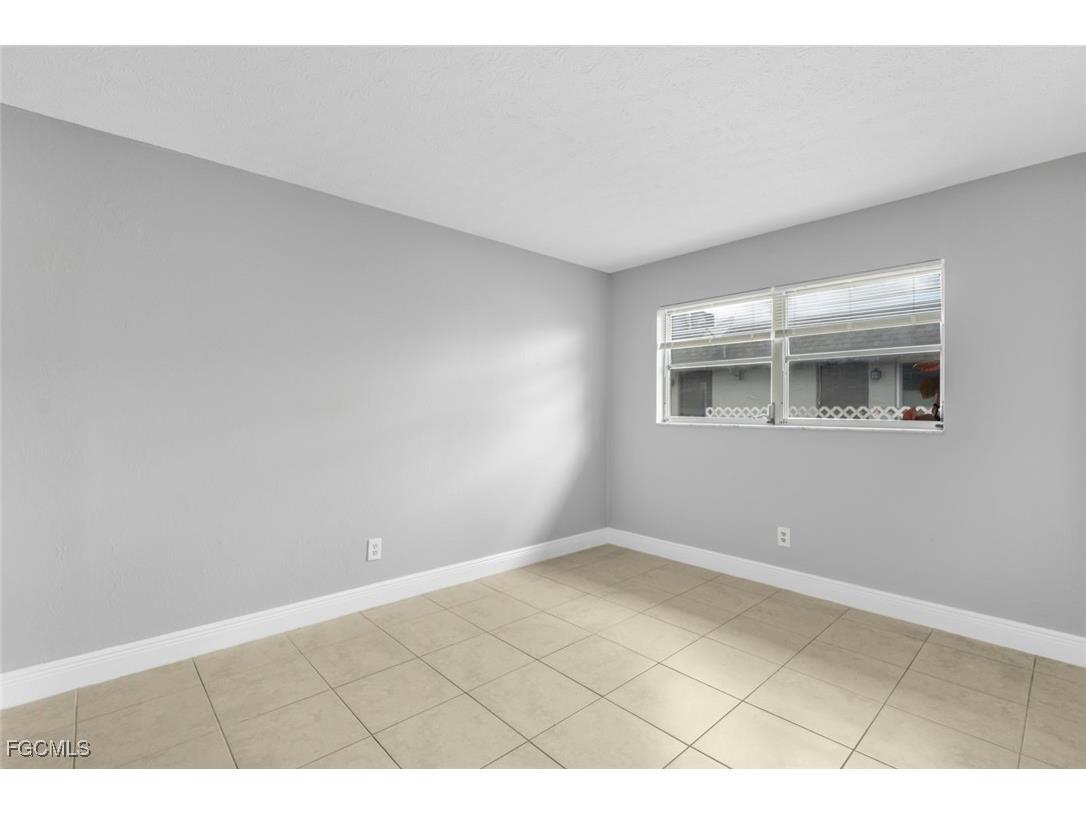 2935 SE 15th Place #2 Cape Coral FL 33904 2025025463 image24