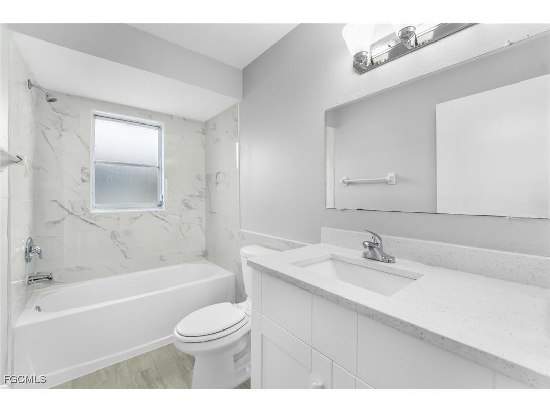 2935 SE 15th Place #2 Cape Coral FL 33904 2025025463 image7