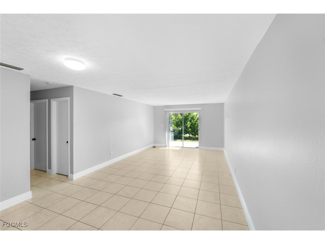 2935 SE 15th Place #2 Cape Coral FL 33904 2025025463 image9