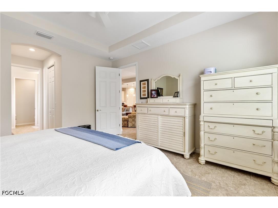 2935 Sunset Pointe Circle Cape Coral FL 33914 2026014127 image17
