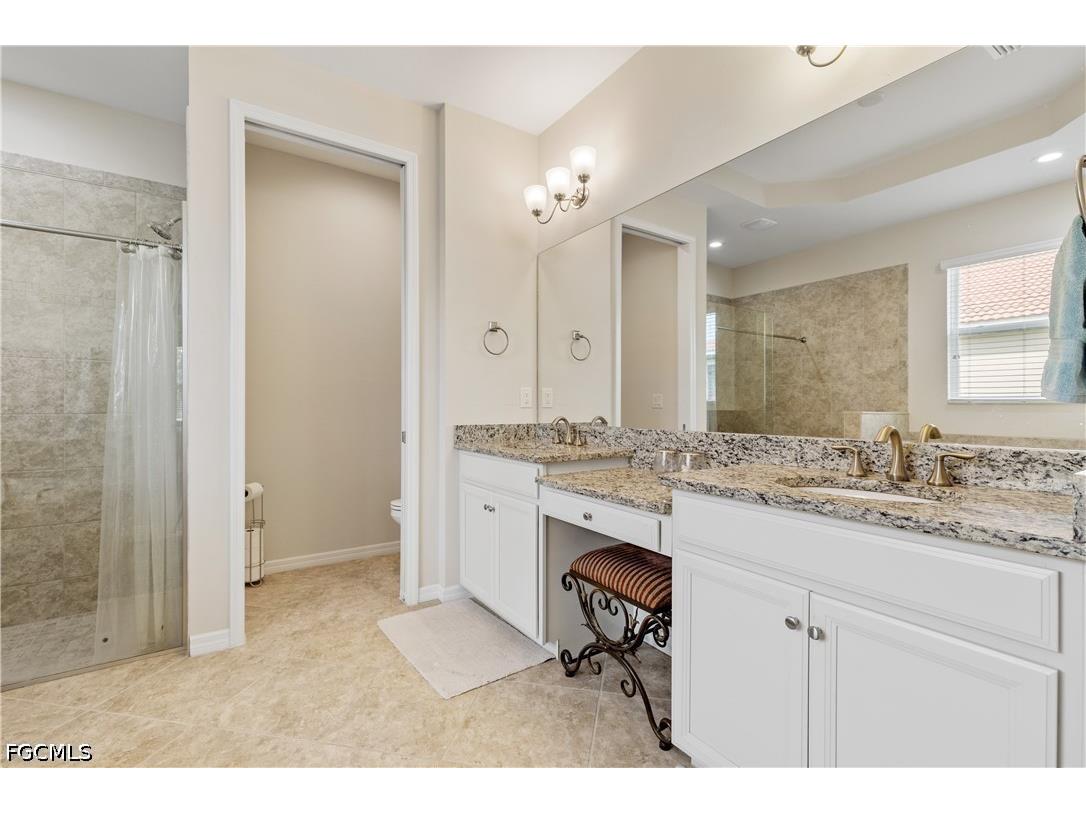 2935 Sunset Pointe Circle Cape Coral FL 33914 2026014127 image18