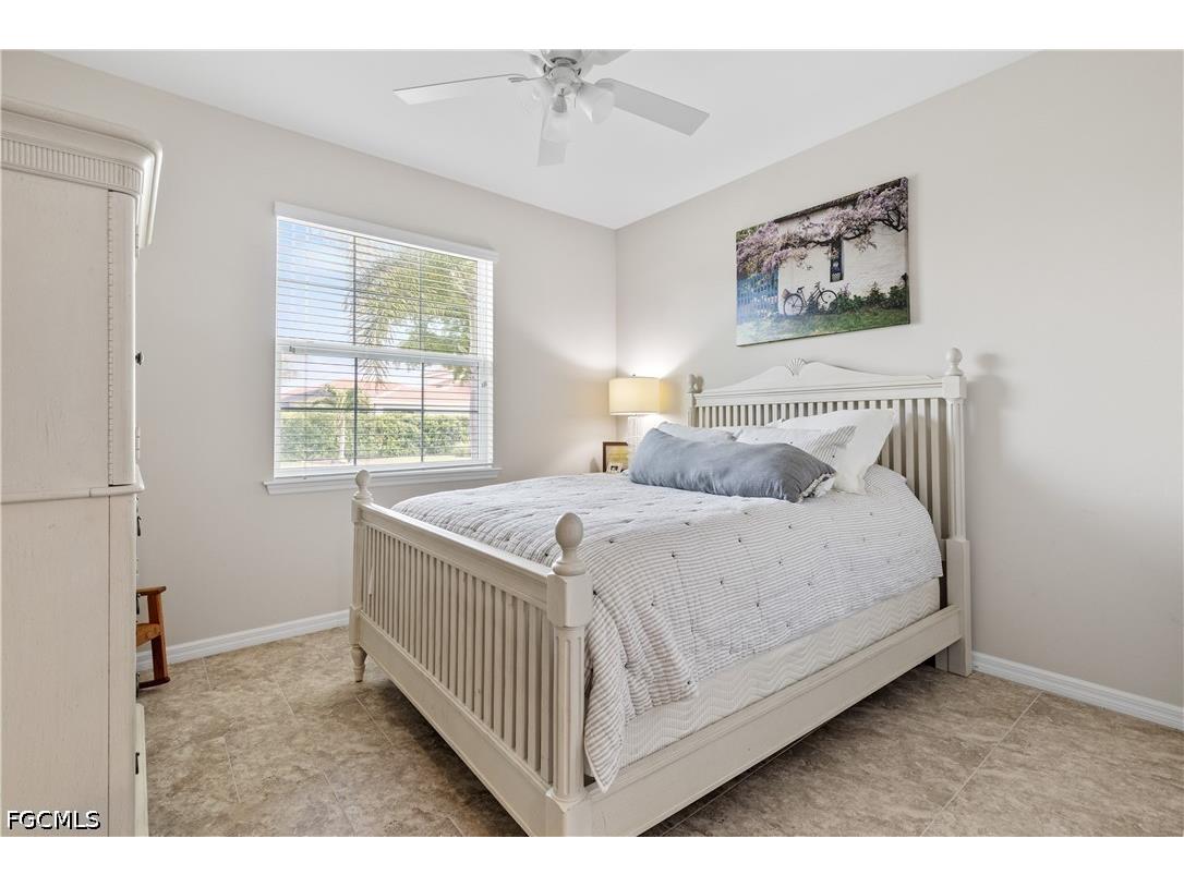 2935 Sunset Pointe Circle Cape Coral FL 33914 2026014127 image21