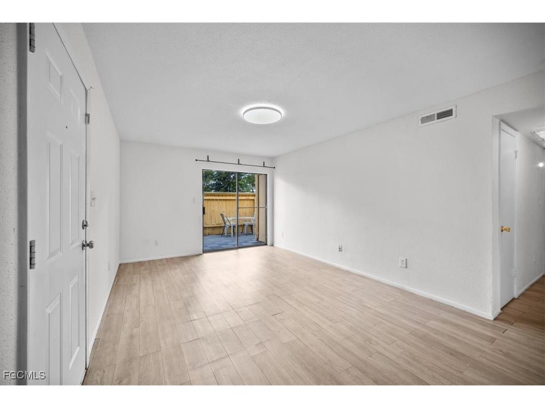 2935 Winkler Avenue #1103 Fort Myers FL 33916 2025009748 image13