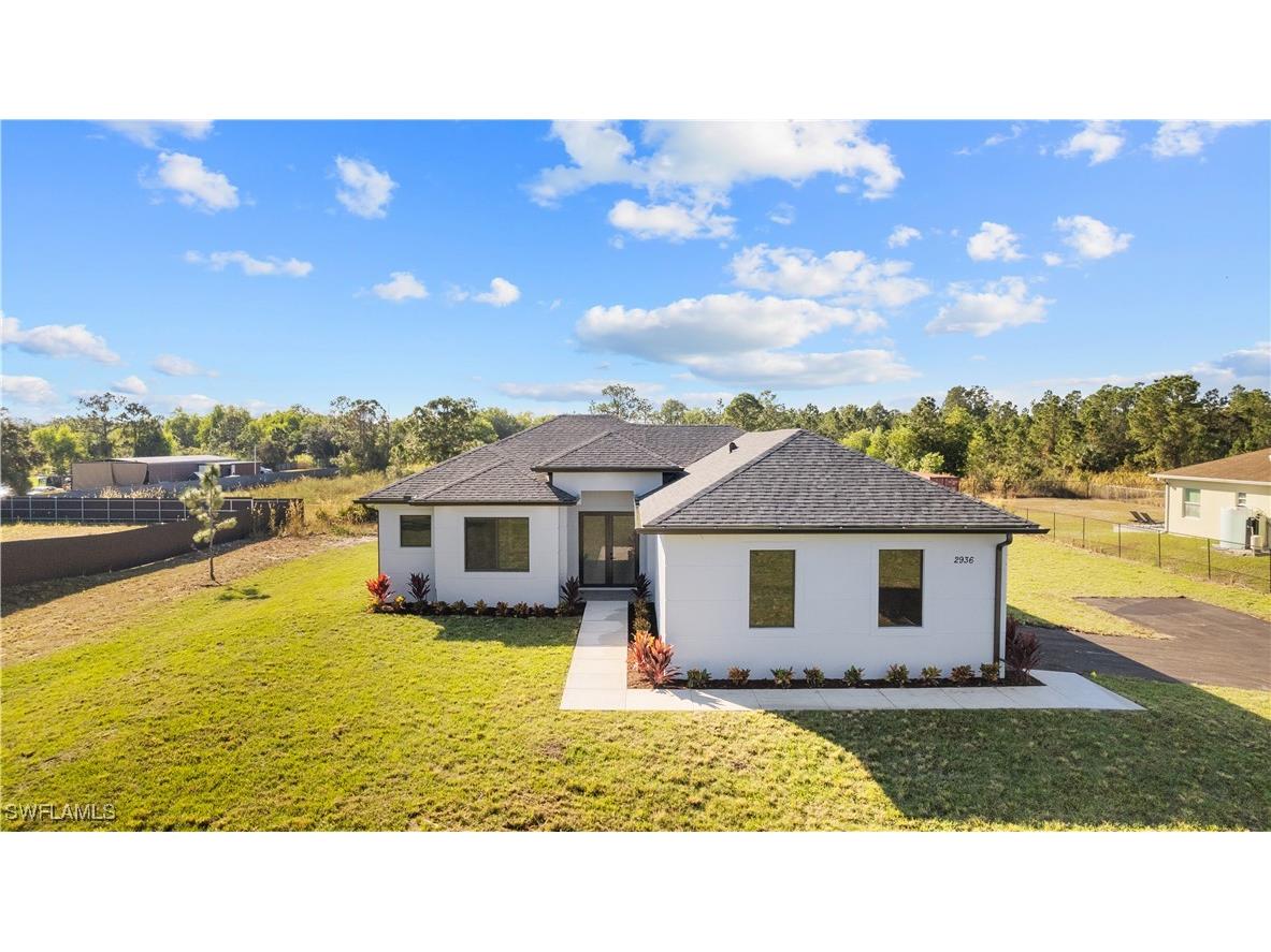 2936 41st Avenue NE Naples FL 34120 225080070 image1