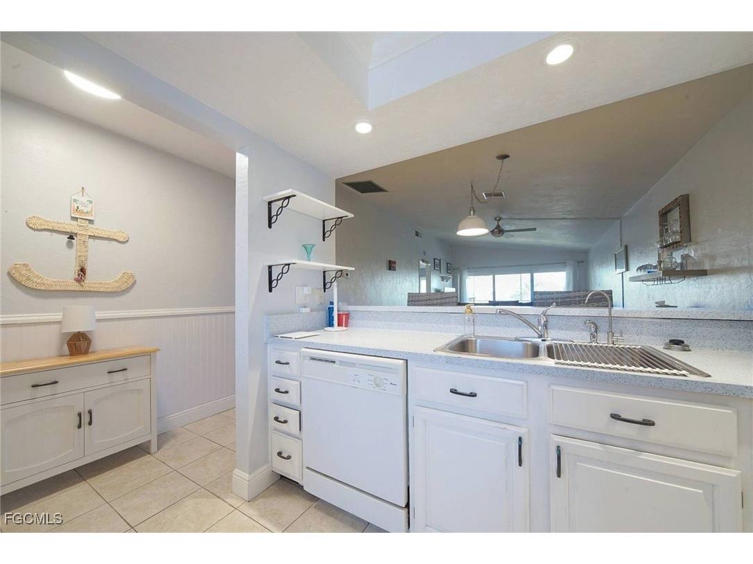 2936 Oleander Street #A4 Saint James City FL 33956 2025021048 image19