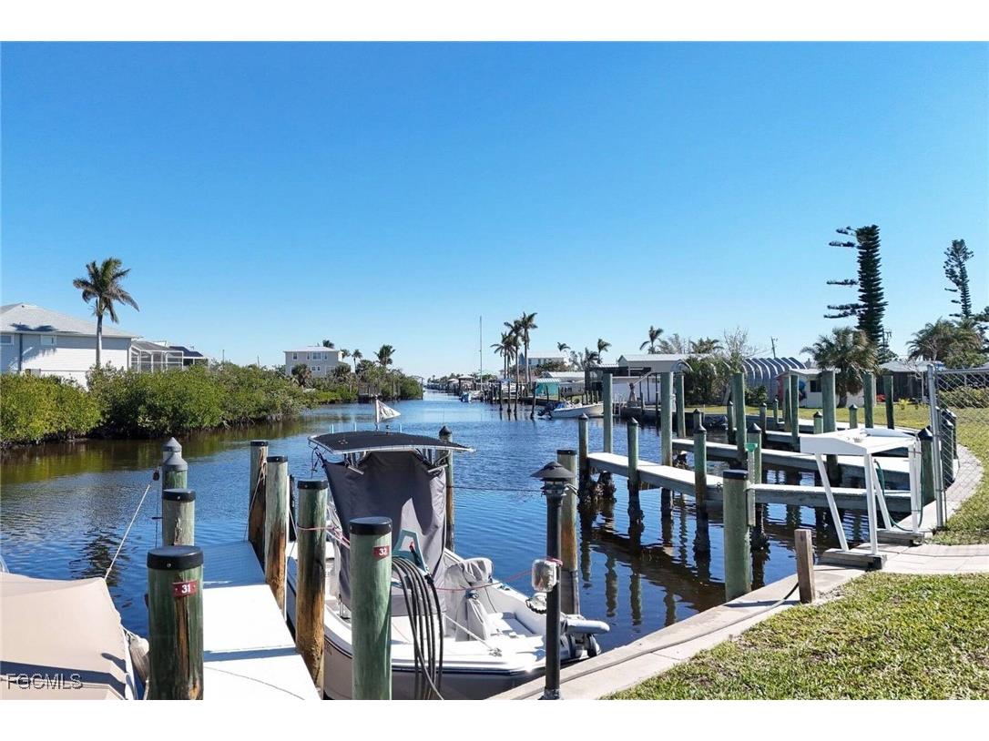 2936 Oleander Street #A4 Saint James City FL 33956 2025021048 image31