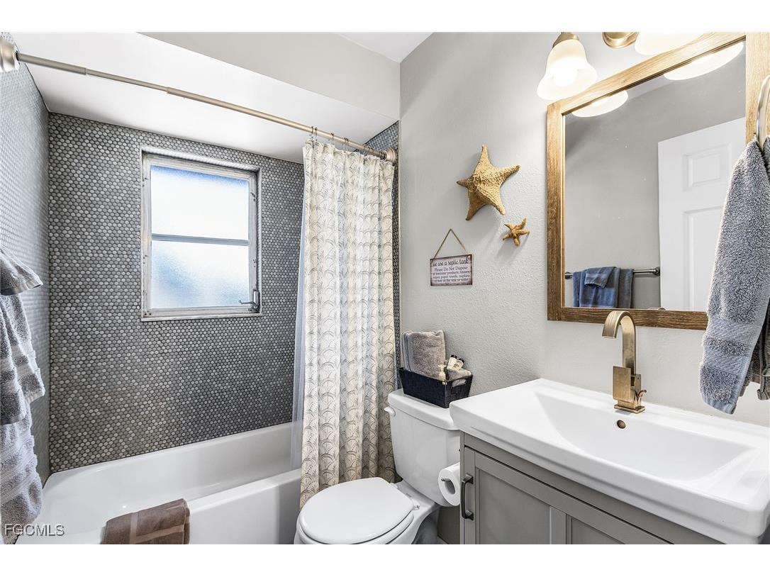 2937 Bracci Drive Saint James City FL 33956 2025022498 image26