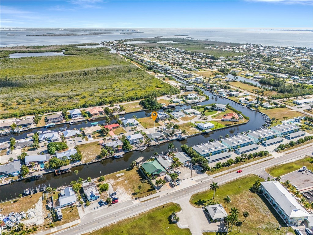 2937 Bracci Drive Saint James City FL 33956 2025022498 image4