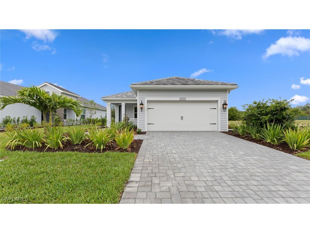 2937 Heritage Pines Drive Fort Myers FL 33905 225083259 image1