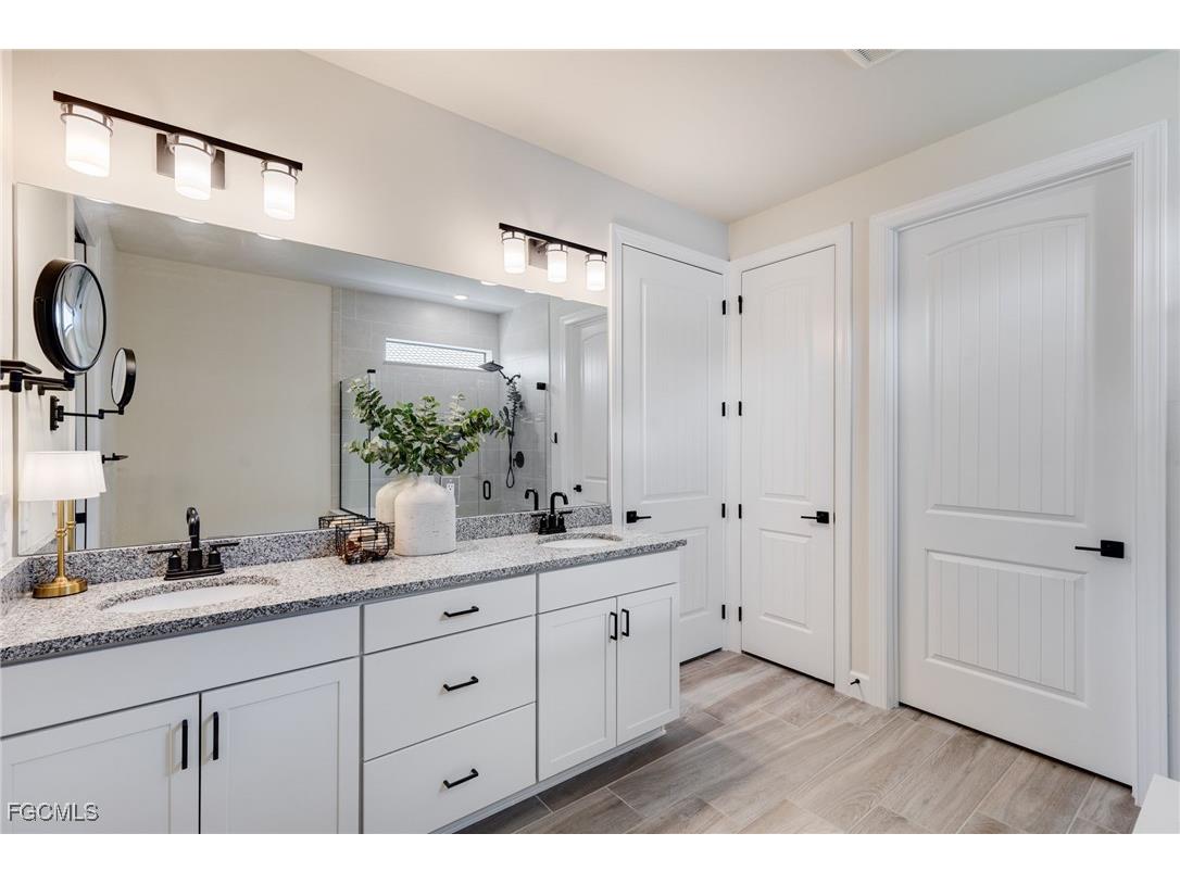 2937 Sagittaria Lane Alva FL 33920 2025008768 image26