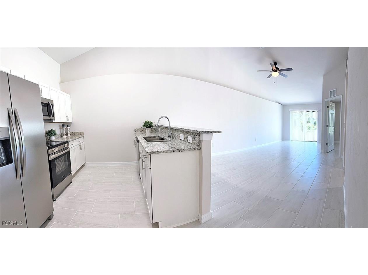 2938/3000 Santa Barbara Boulevard Cape Coral FL 33914 2025005576 image10