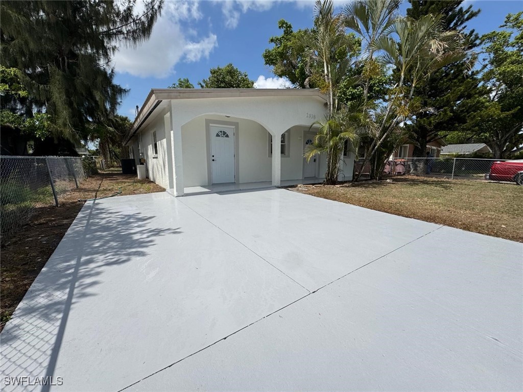 2938 Market Street Fort Myers FL 33916 225052199 image1