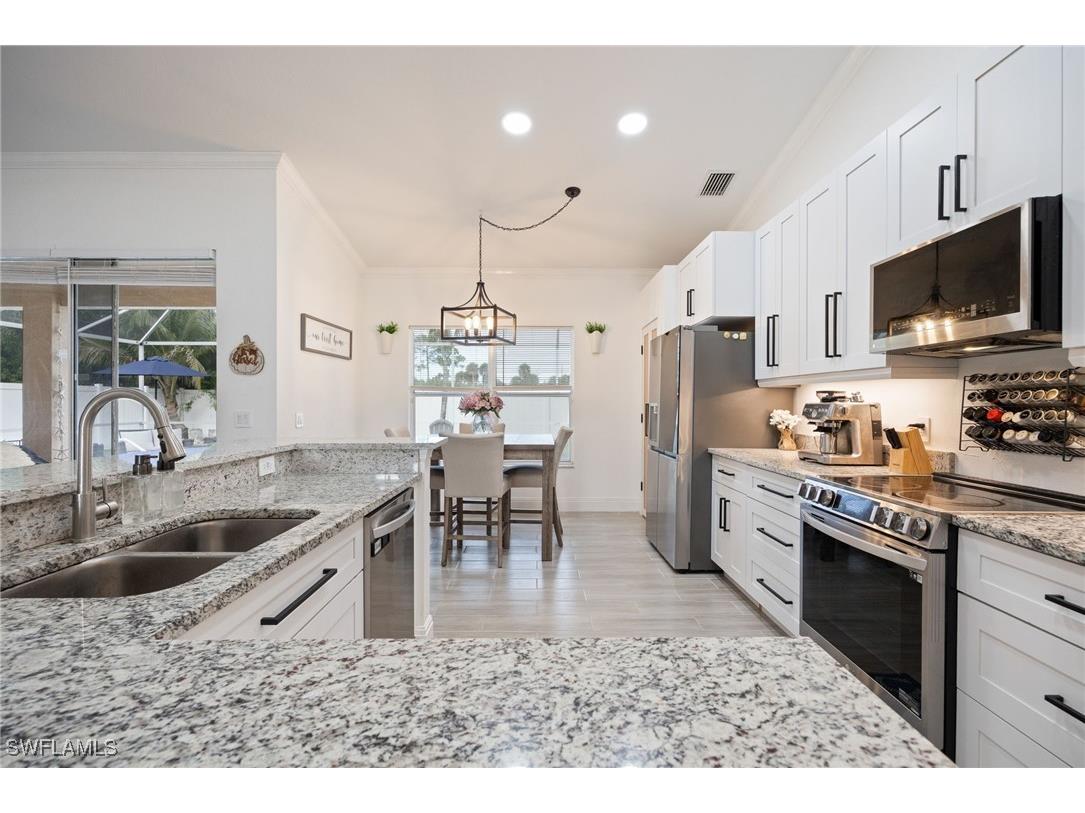 2939 Orange Grove Trail Naples FL 34120 225076082 image7