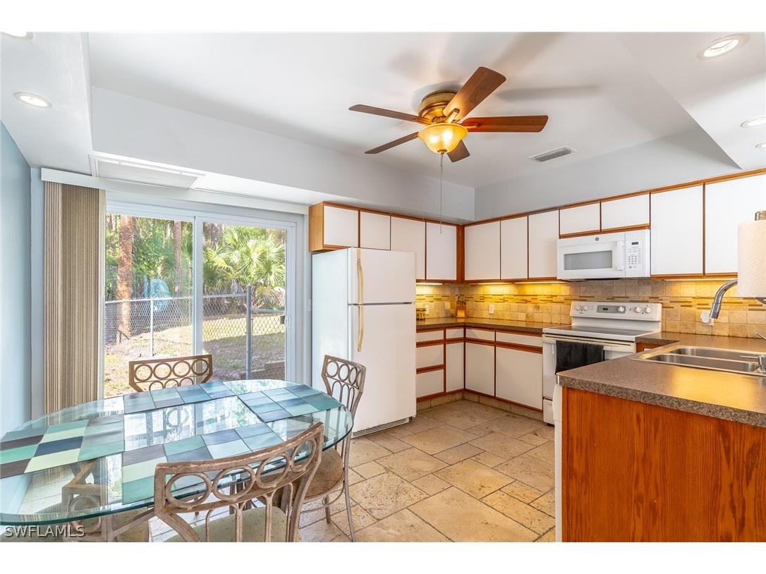 2940 Newman Drive Naples FL 34114 226007578 image18