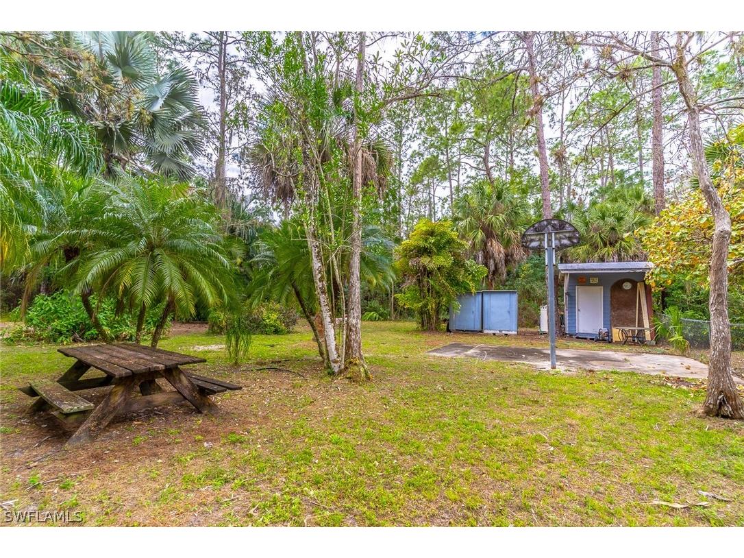2940 Newman Drive Naples FL 34114 226007578 image40