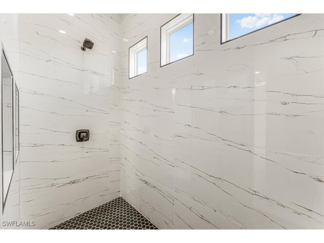 2941 37th Avenue NE Naples FL 34120 225074320 image18