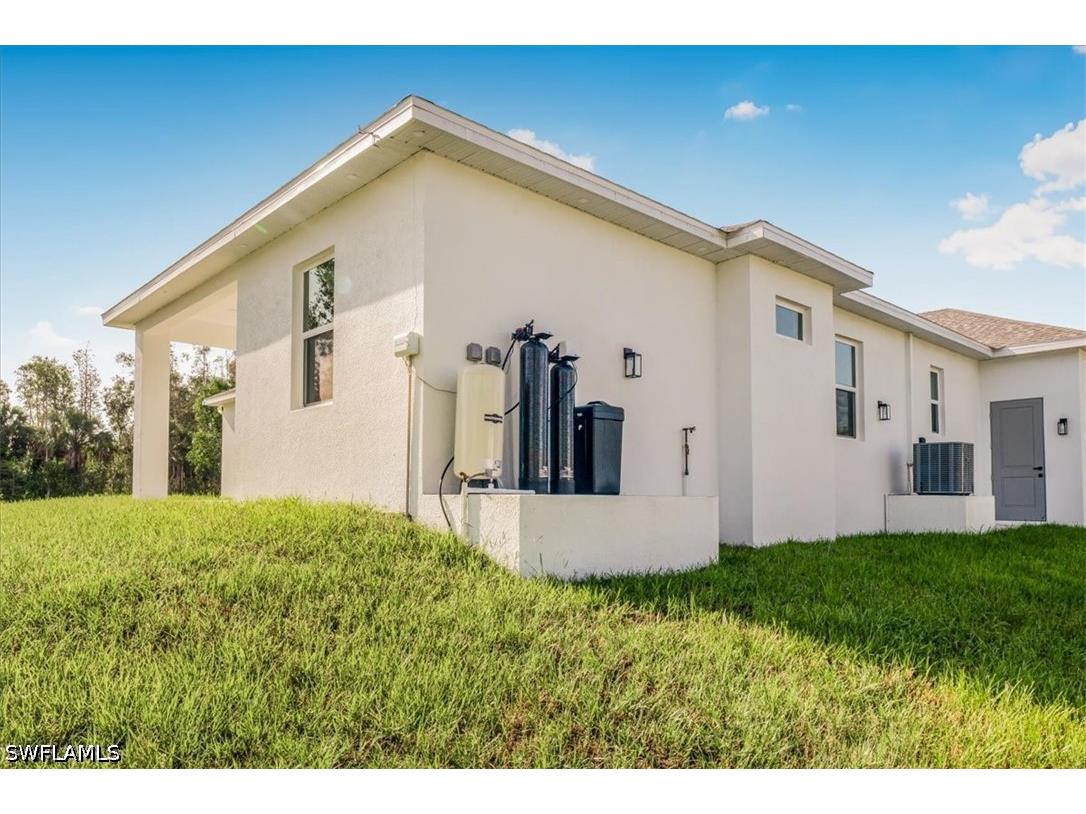 2941 37th Avenue NE Naples FL 34120 226015185 image16