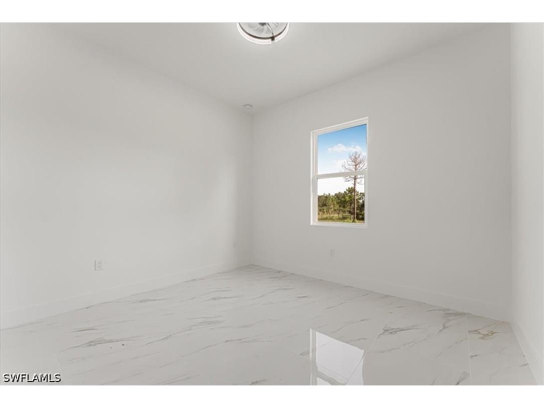 2941 37th Avenue NE Naples FL 34120 226015185 image32