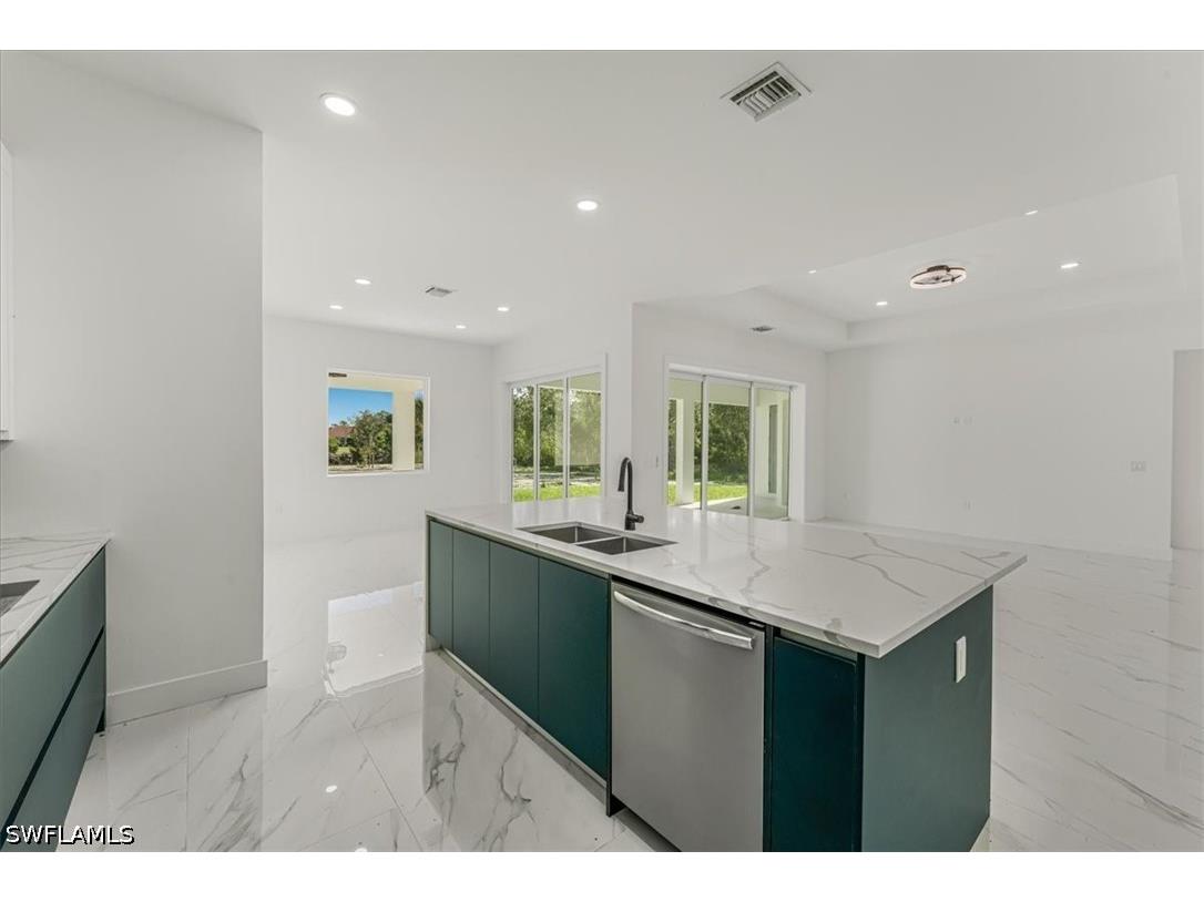 2941 37th Avenue NE Naples FL 34120 226015185 image39