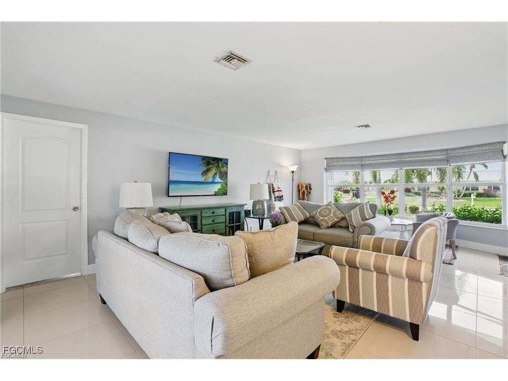 2941 SE 10th Place Cape Coral FL 33904 2025011143 image13