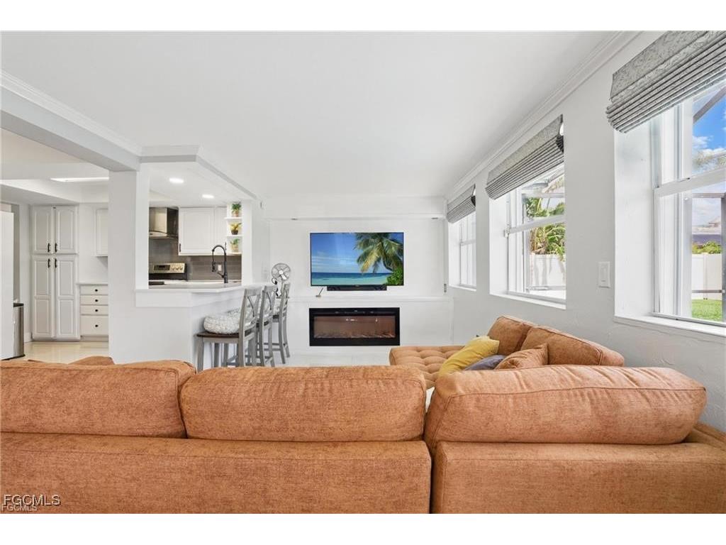 2941 SE 10th Place Cape Coral FL 33904 2025011143 image9