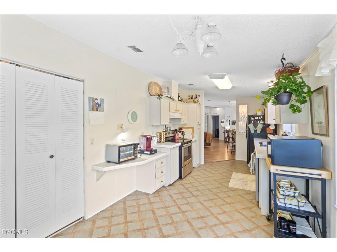 29414 Pine Villa Circle Punta Gorda FL 33982 2026003471 image20