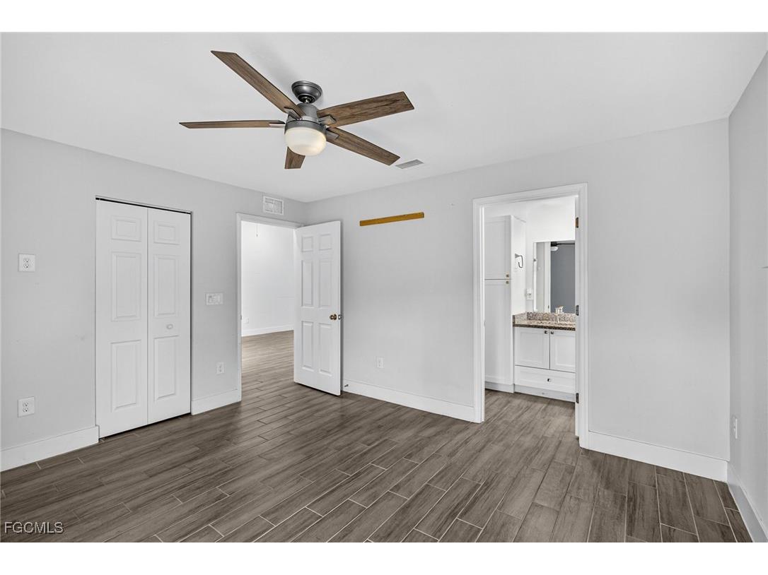 2942/2944 SW 7th Place Cape Coral FL 33914 2025008317 image23