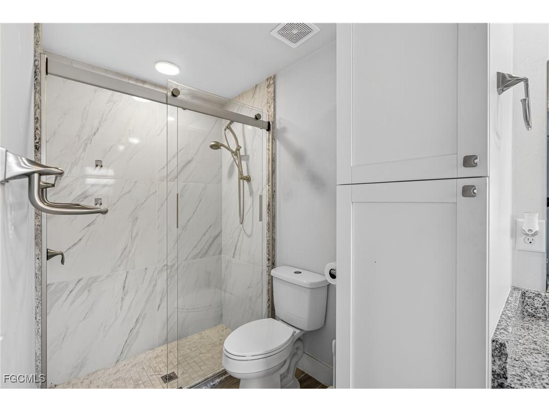 2942/2944 SW 7th Place Cape Coral FL 33914 2025008317 image25