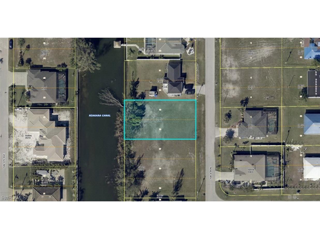 2942 SW 4th Place Cape Coral FL 33914 223077695 image1