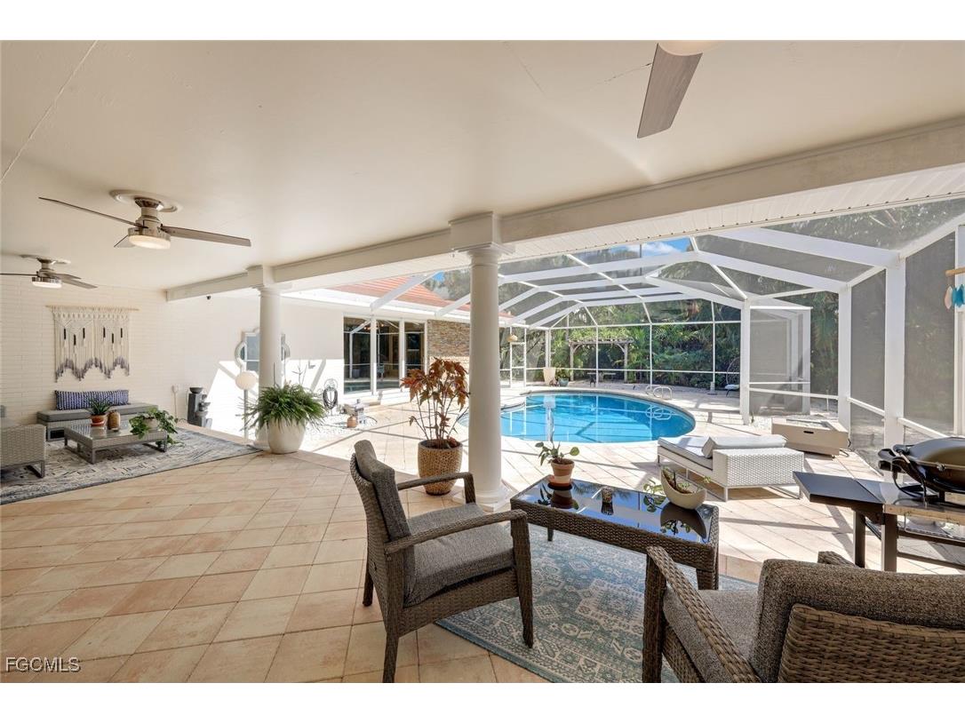 2943 Valencia Way Fort Myers FL 33901 2026004167 image33