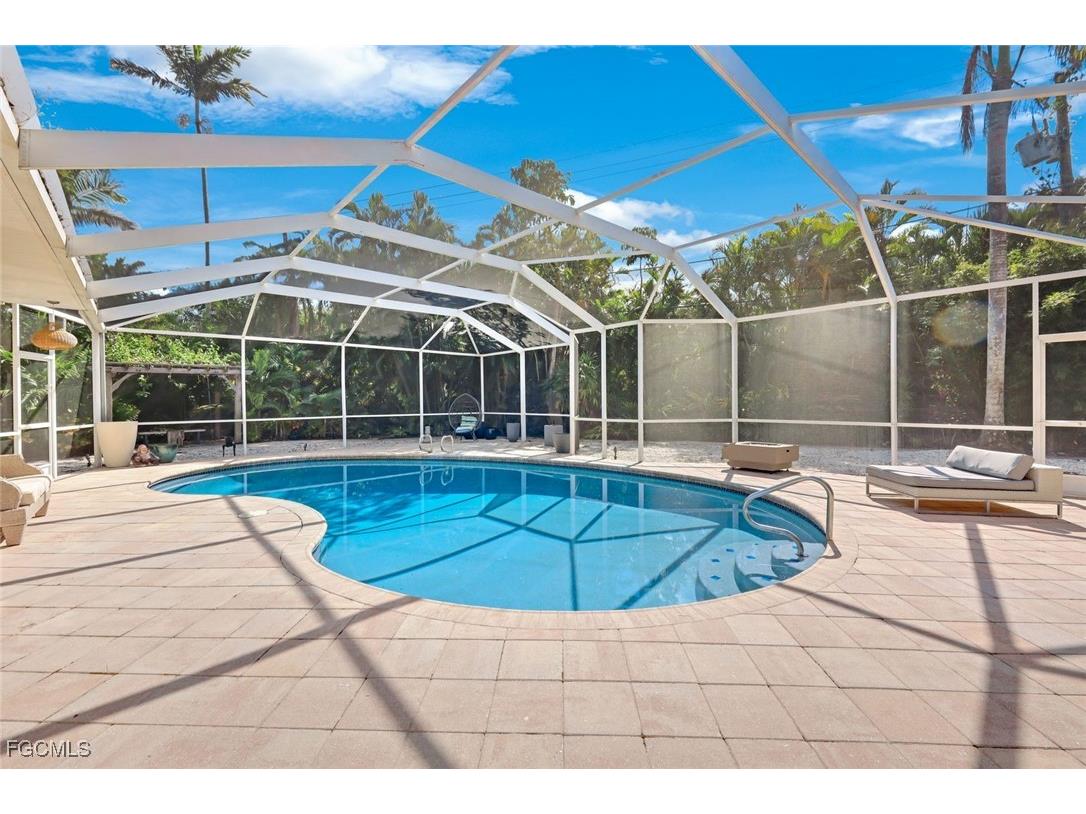 2943 Valencia Way Fort Myers FL 33901 2026004167 image43