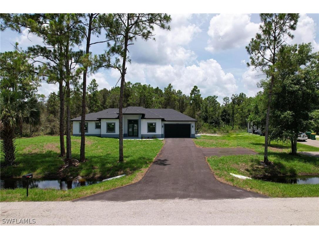 2946 58th Avenue NE Naples FL 34120 224051236 image1