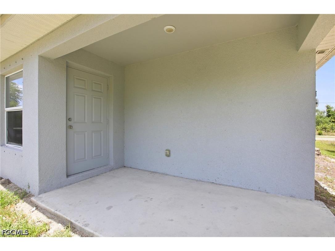 29475/29477 Peace River Shores Boulevard Punta Gorda FL 33982 2026020969 image34