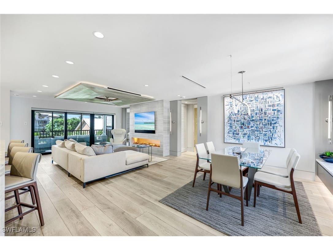 295 5th Avenue S Naples FL 34102 225073176 image12