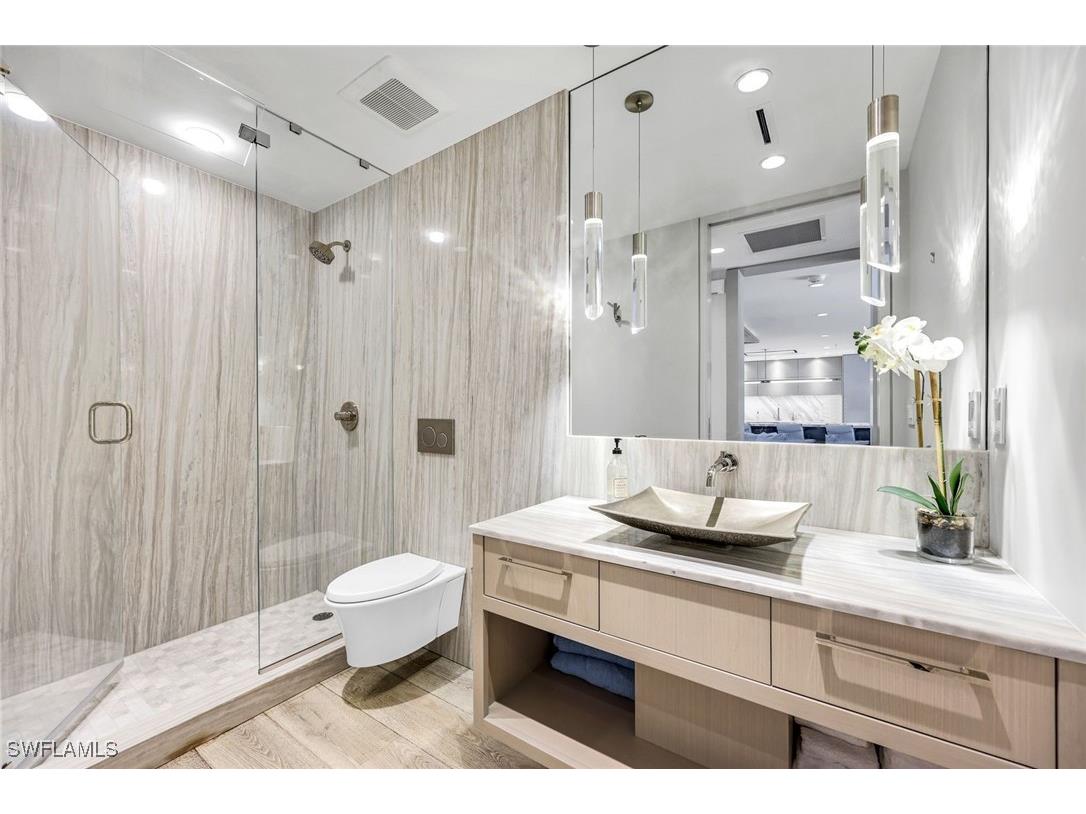 295 5th Avenue S Naples FL 34102 225073176 image19