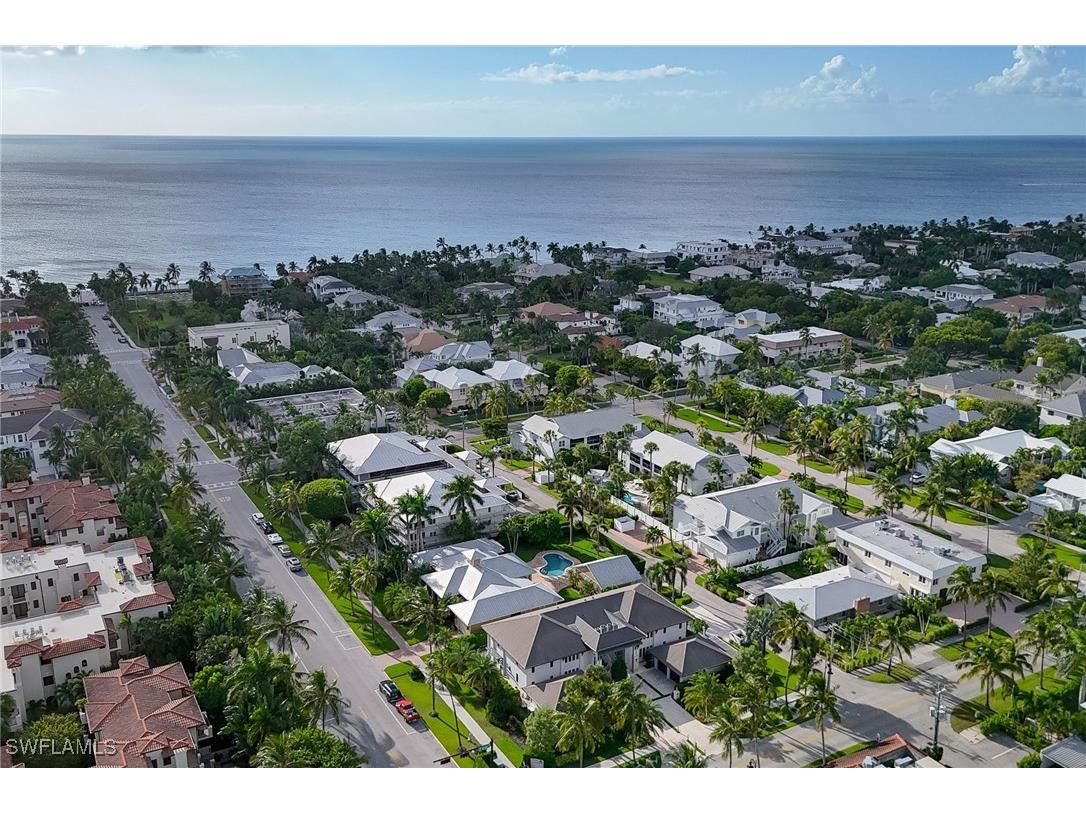 295 5th Avenue S Naples FL 34102 225073176 image27
